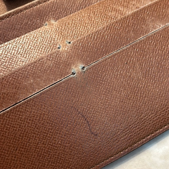 Louis Vuitton Monogram Long Snap Wallet - Picture 11 of 12